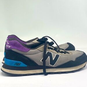 Gray purple and blue size 10 new balance shoes good condition ￼